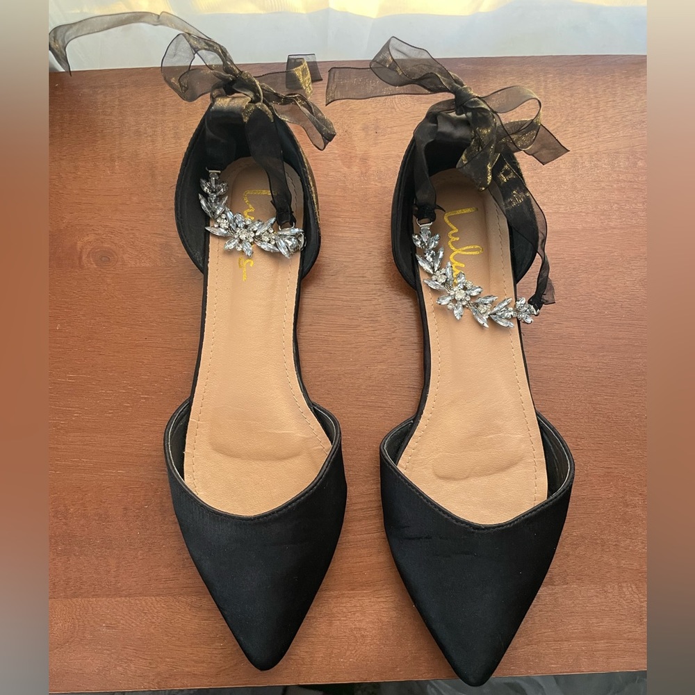 Lulus Size 11 Black Satin Flats with Crystal Strap